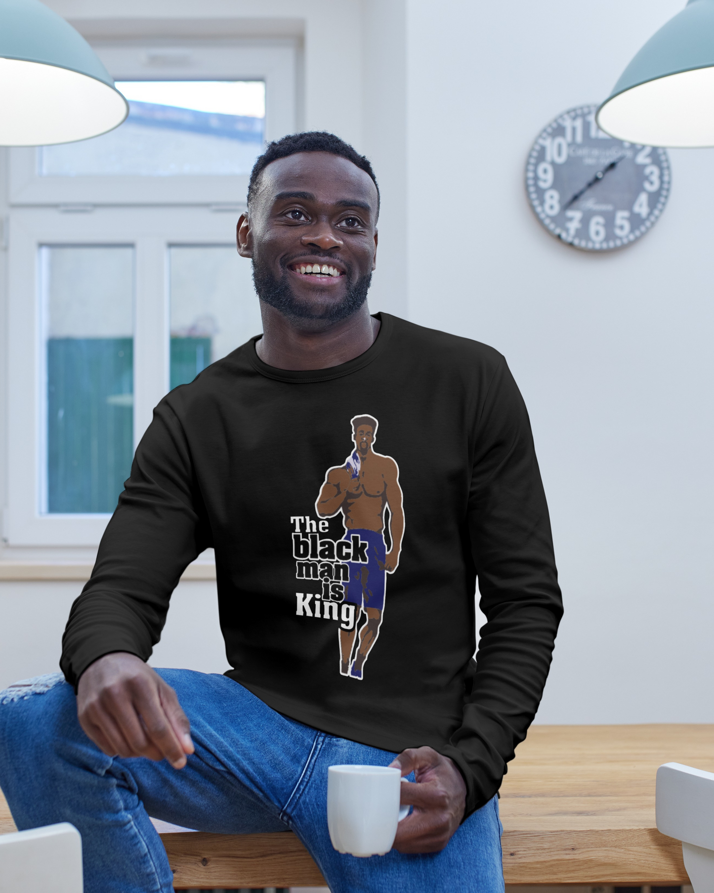 The Black Man Is King long-sleeved t-shirt